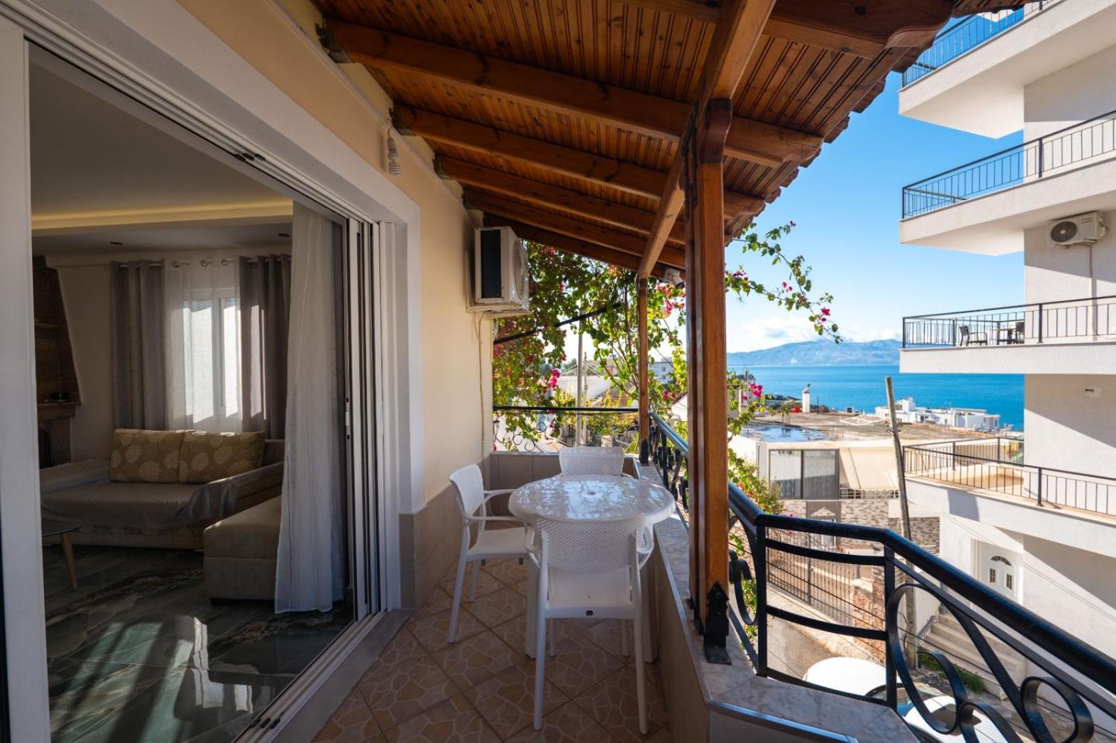 Vila Veli Brothers Sarandë Exterior foto